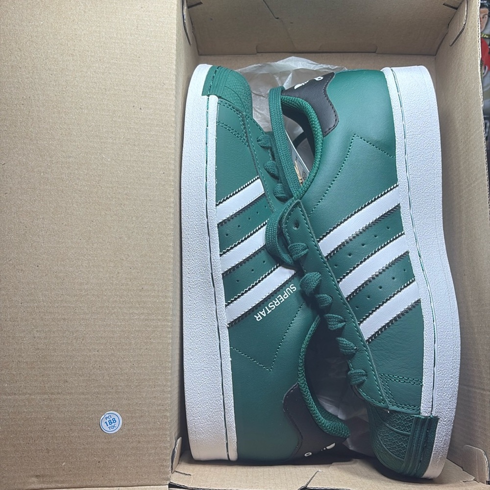 Adidas if3633 superstar green originals size 7.5us new in box
